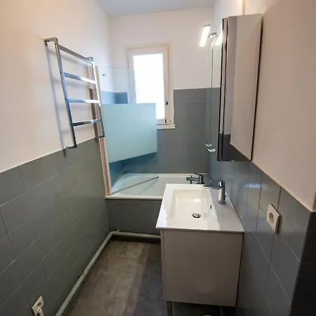 Διαμέρισμα 2 + 2 Dans Avec Piscine